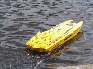 Offshore racer